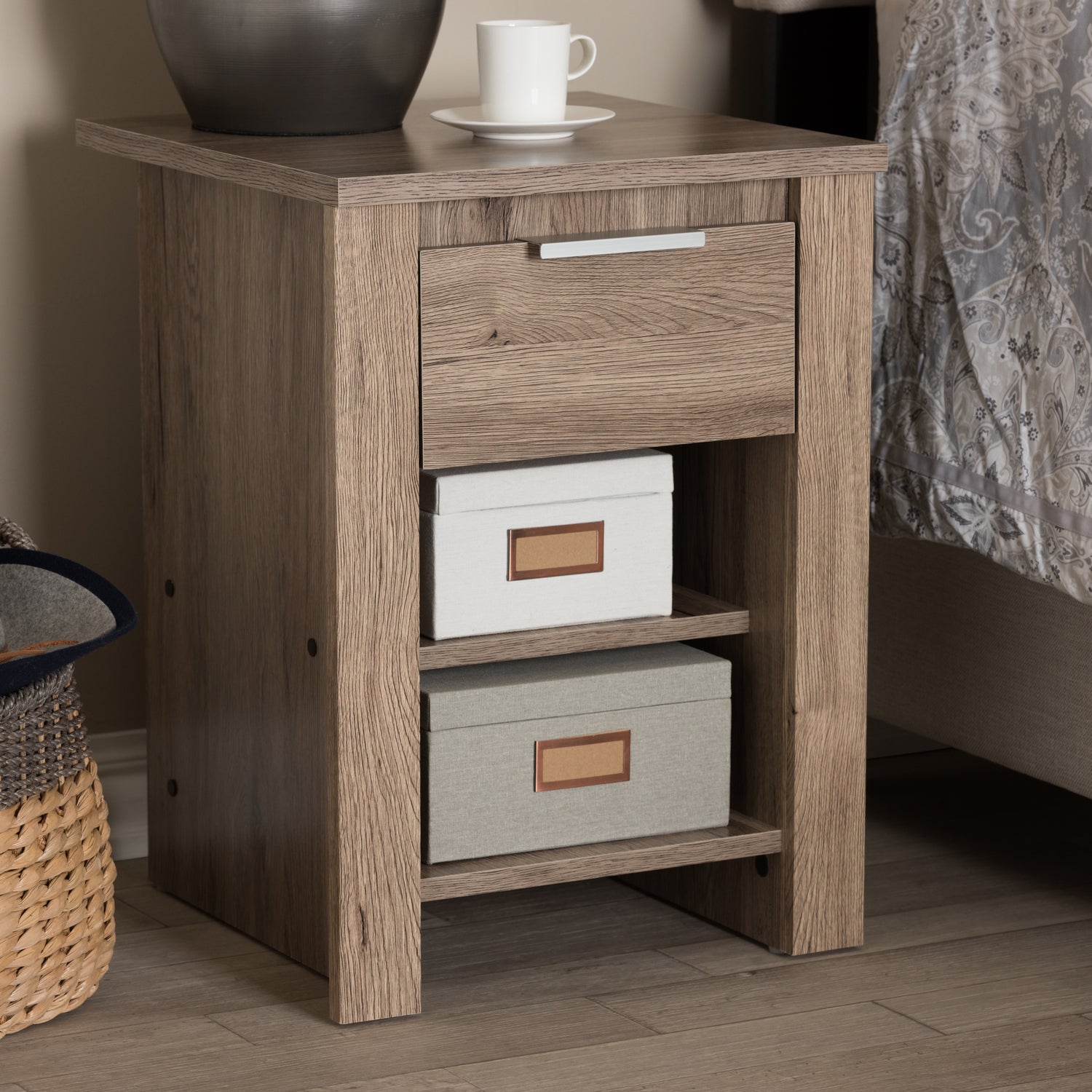 Laverne Nightstand Modern Oak Brown Design with 1 Drawer for Bedroom Storage